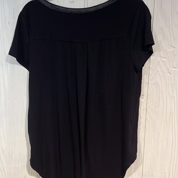 Joan Vass High Low Top with Satin Collar Size Large - Picture 5 of 11